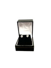Load image into Gallery viewer, Lab Grown Diamond Earring
