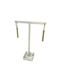 Load image into Gallery viewer, Yellow Gold Rectangle Earring
