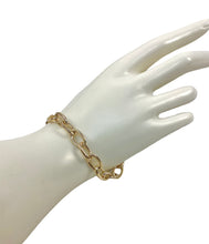 Load image into Gallery viewer, Paper Clip Bracelet
