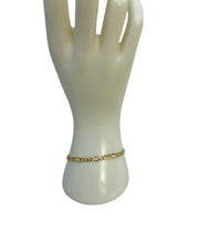Load image into Gallery viewer, Gold Figaro Bracelet

